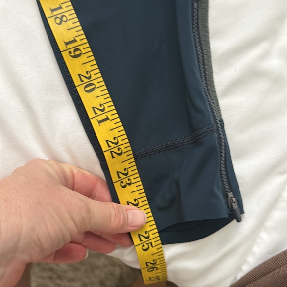 Athleta Alyson Felix Legend 7/8 Mesh Tight, Size S - Picture 14 of 15